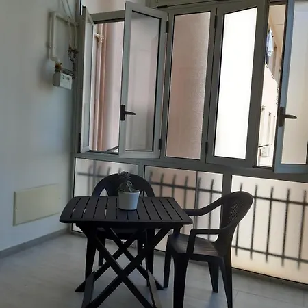 Piazza Mazzini * ليتشي